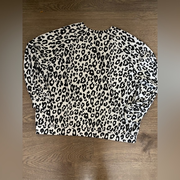 Plus Size Top - Picture 2 of 3